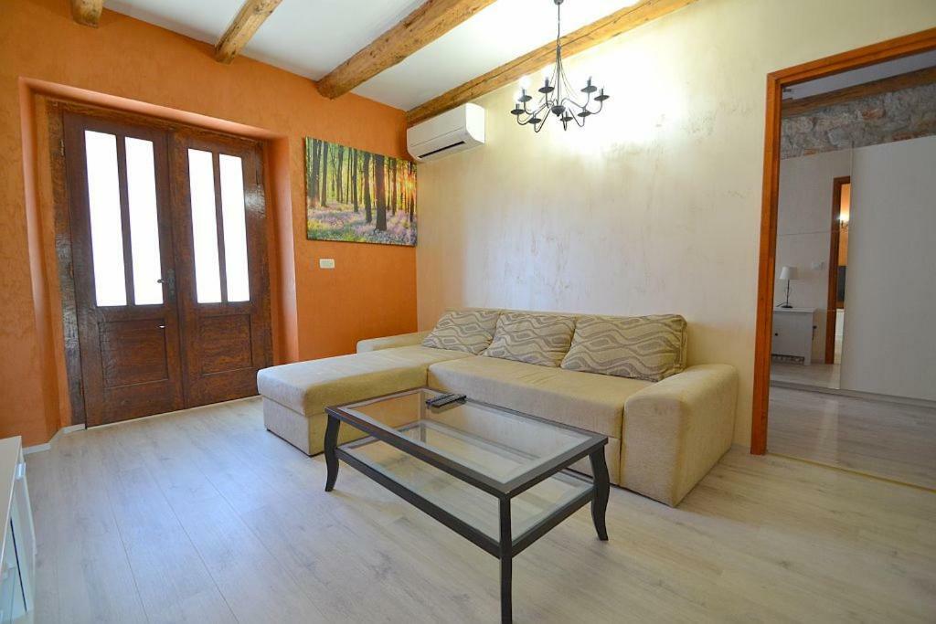 Villa Giardin Novigrad  Ngoại thất bức ảnh