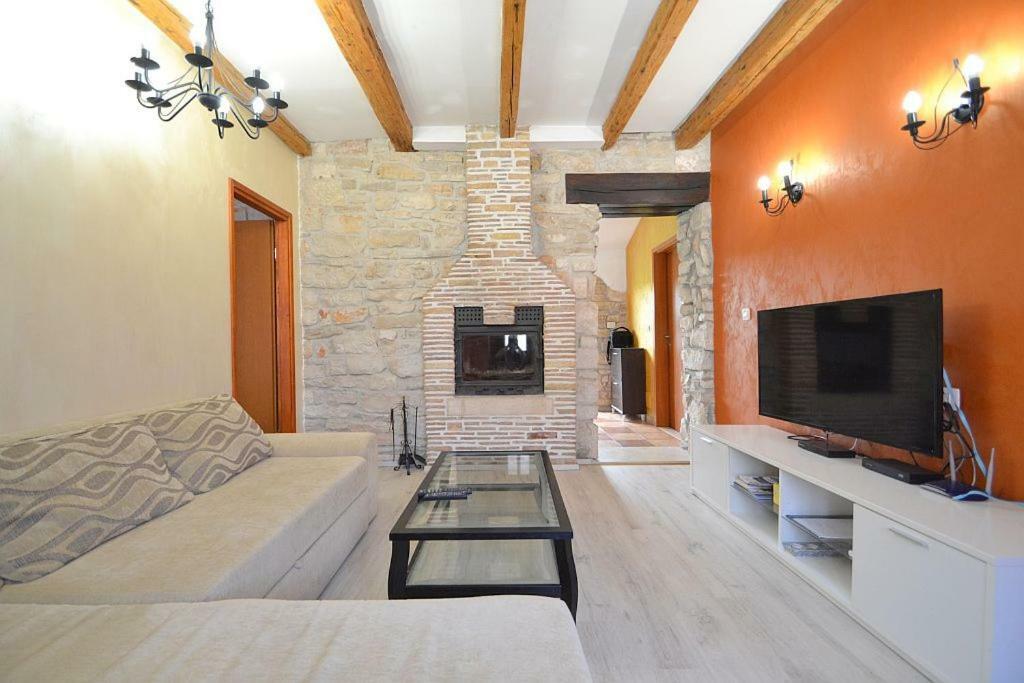 Villa Giardin Novigrad  Ngoại thất bức ảnh