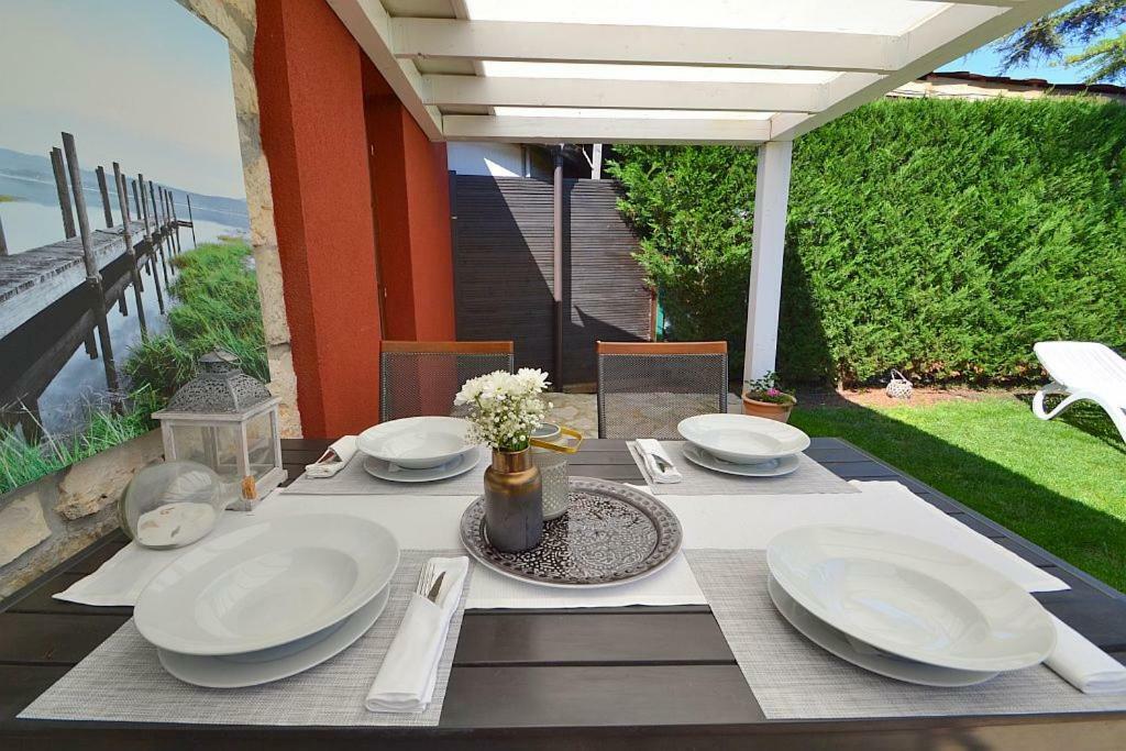 Villa Giardin Novigrad  Ngoại thất bức ảnh