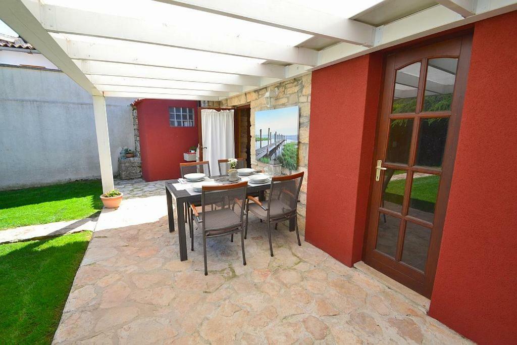 Villa Giardin Novigrad  Ngoại thất bức ảnh
